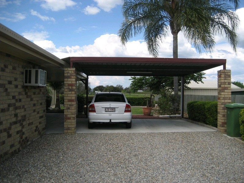 8 Dellvene Crescent, Rosewood QLD 4340