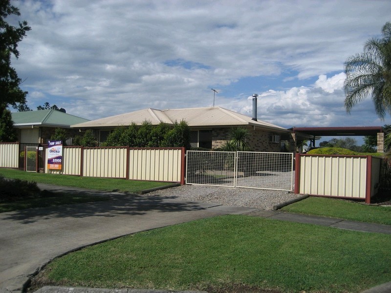8 Dellvene Crescent, Rosewood QLD 4340