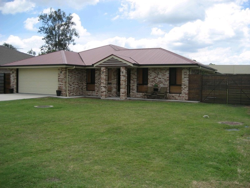 36 Piccadilly Court, Deebing Heights QLD 4306