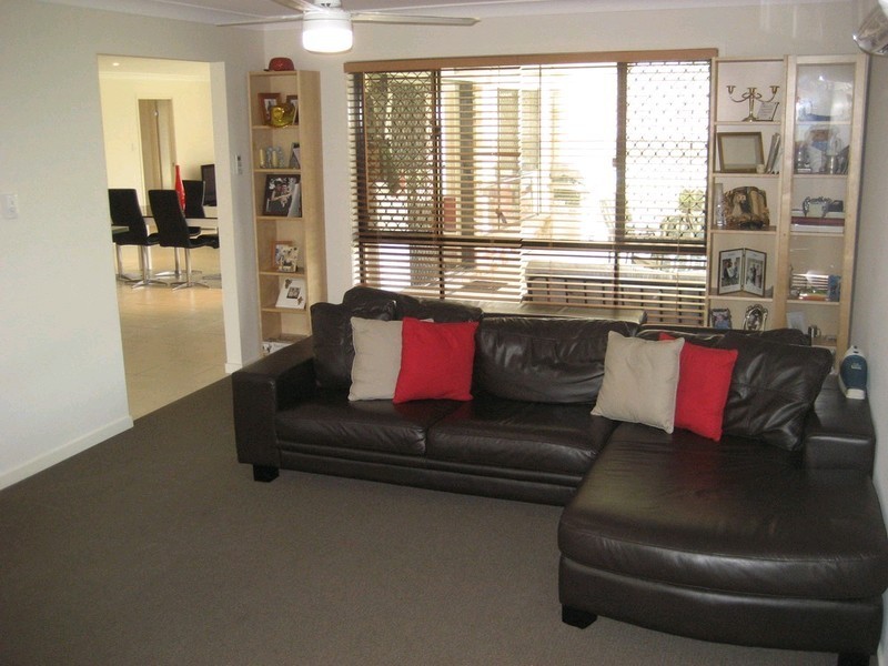 36 Piccadilly Court, Deebing Heights QLD 4306