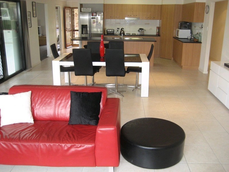 36 Piccadilly Court, Deebing Heights QLD 4306