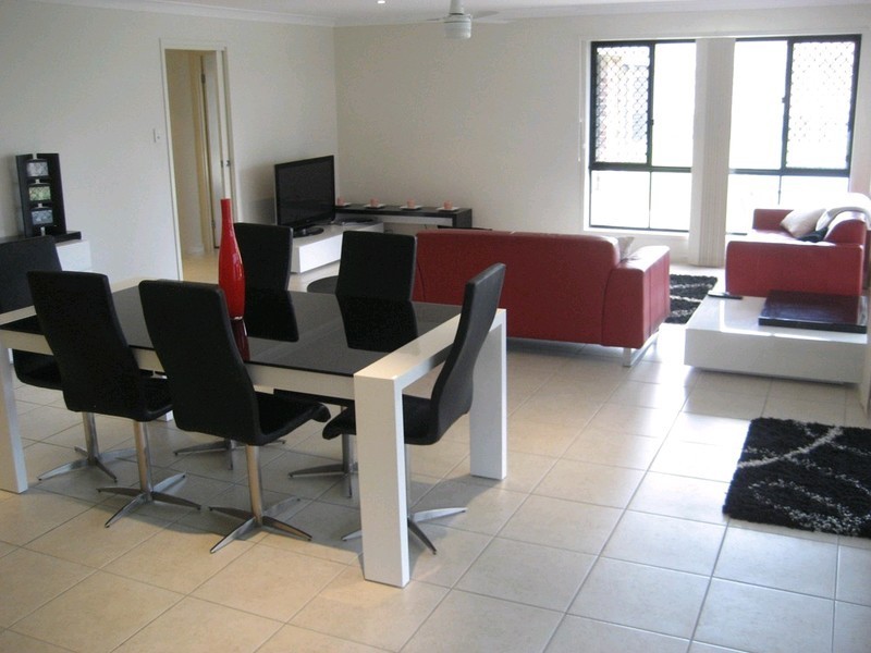 36 Piccadilly Court, Deebing Heights QLD 4306