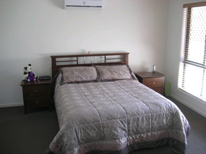 36 Piccadilly Court, Deebing Heights QLD 4306