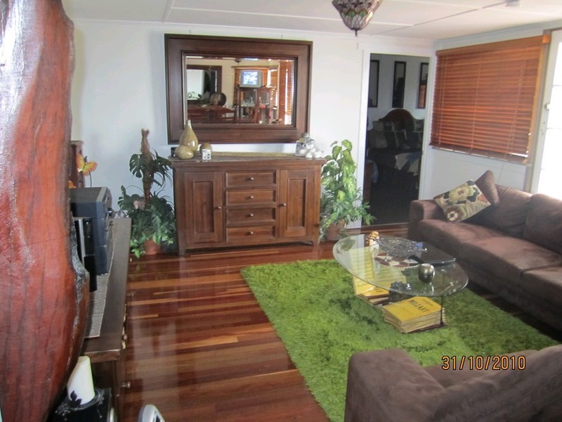 23 Deebing Street, West Ipswich QLD 4305