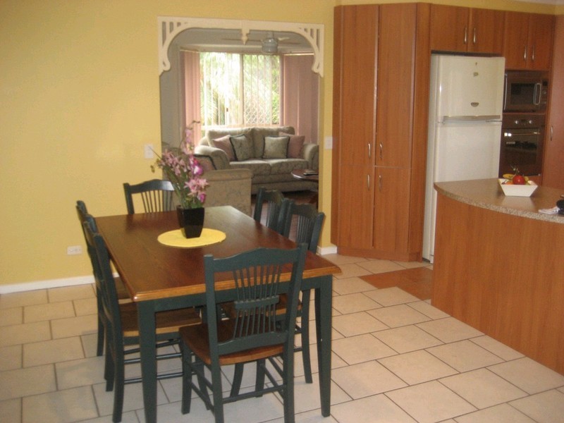 136 Equestrian Drive, Yamanto QLD 4305