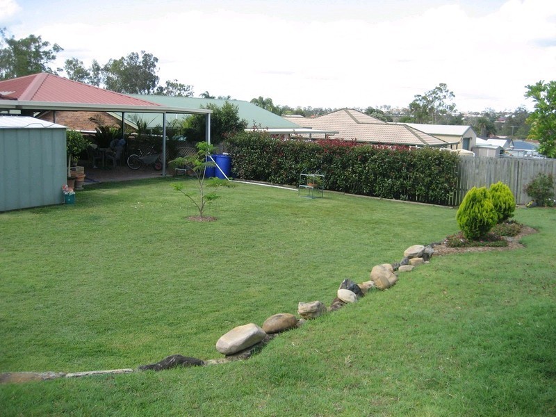 136 Equestrian Drive, Yamanto QLD 4305