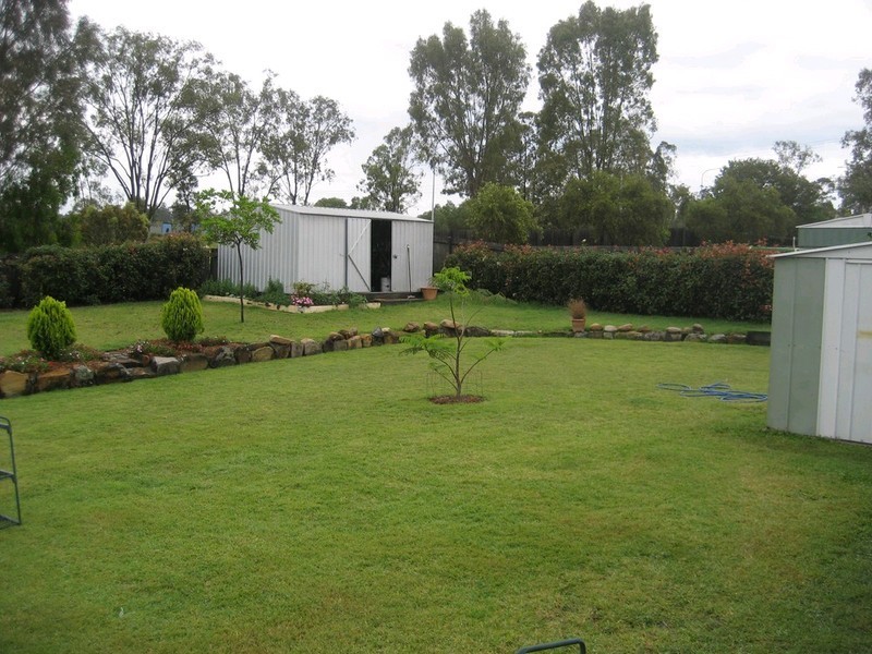 136 Equestrian Drive, Yamanto QLD 4305