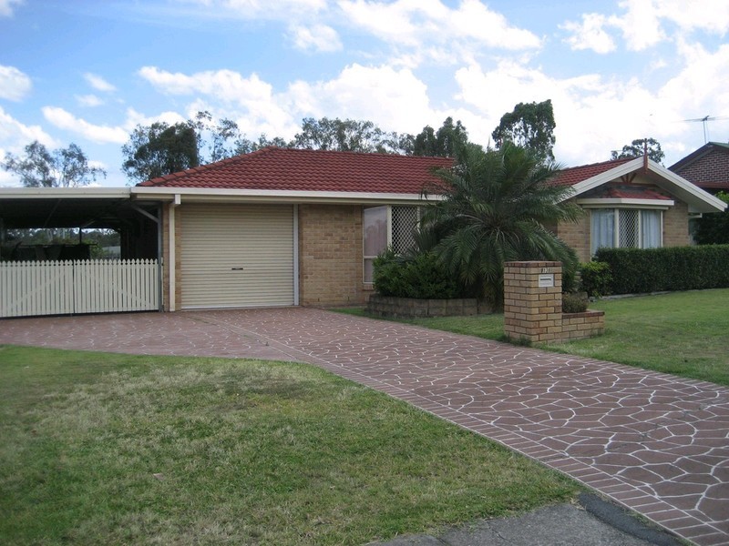 136 Equestrian Drive, Yamanto QLD 4305