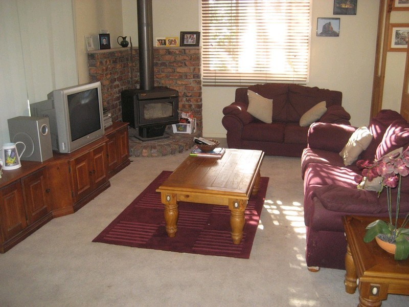 17 Gwendoline Street, Raceview QLD 4305