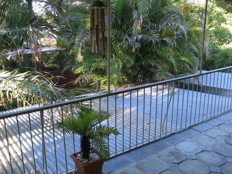 17 Gwendoline Street, Raceview QLD 4305