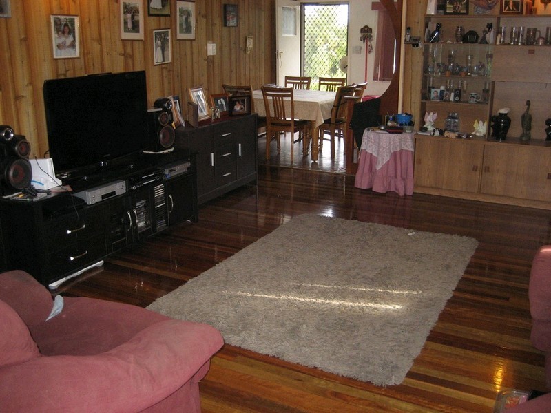 25 Burgess Street, Raceview QLD 4305