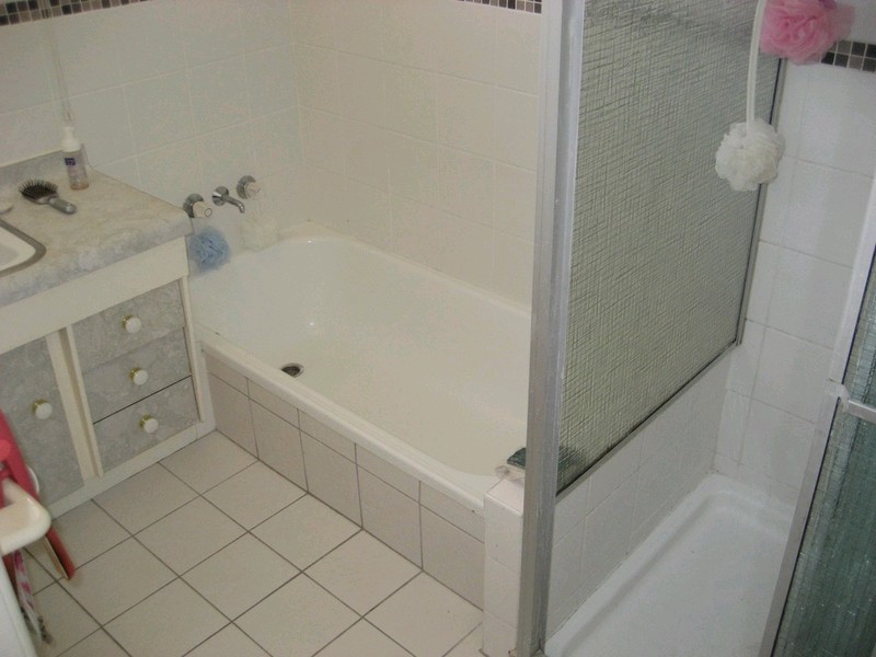 25 Burgess Street, Raceview QLD 4305