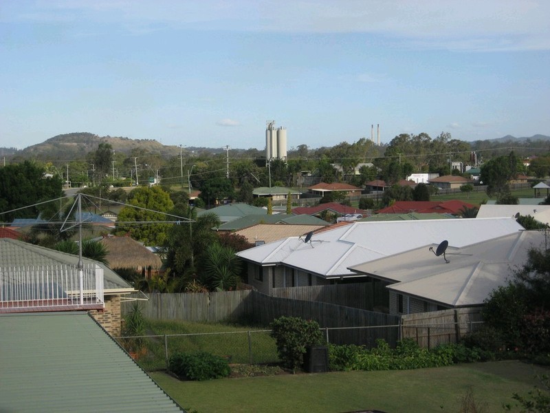 25 Burgess Street, Raceview QLD 4305