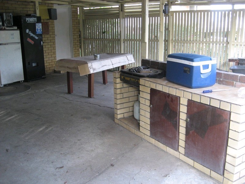 25 Burgess Street, Raceview QLD 4305