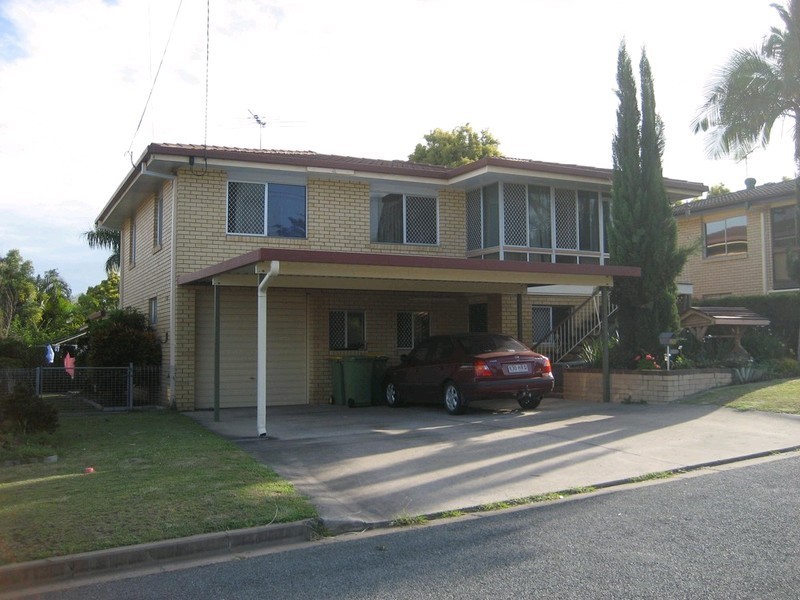 25 Burgess Street, Raceview QLD 4305