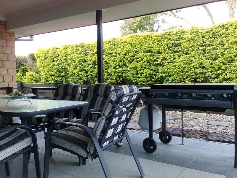 5 Short Street, Walloon QLD 4306