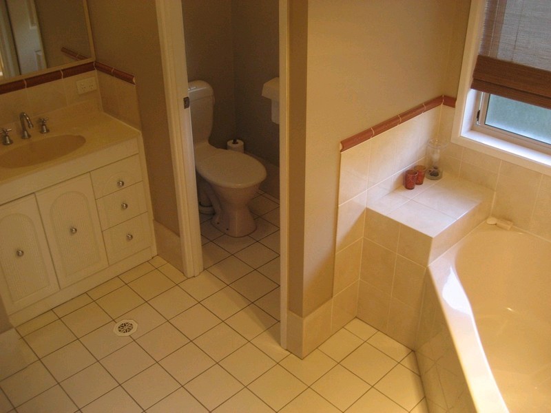 14 Connemara Court, Yamanto QLD 4305