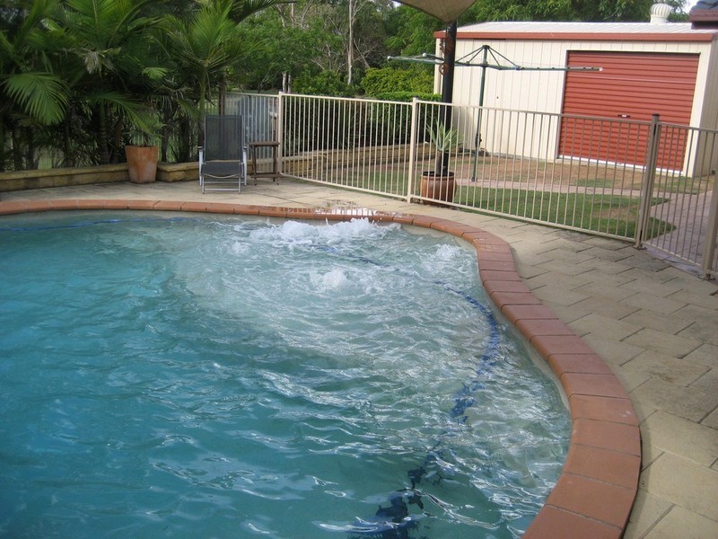 14 Connemara Court, Yamanto QLD 4305