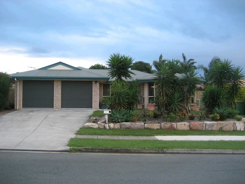 153 Edwards Street, Flinders View QLD 4305