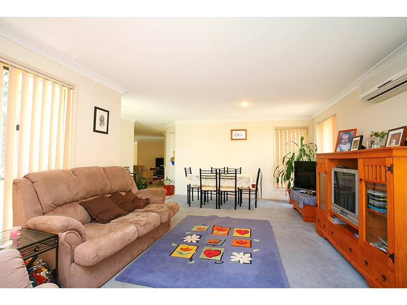 153 Edwards Street, Flinders View QLD 4305