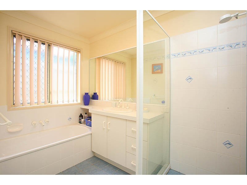 153 Edwards Street, Flinders View QLD 4305