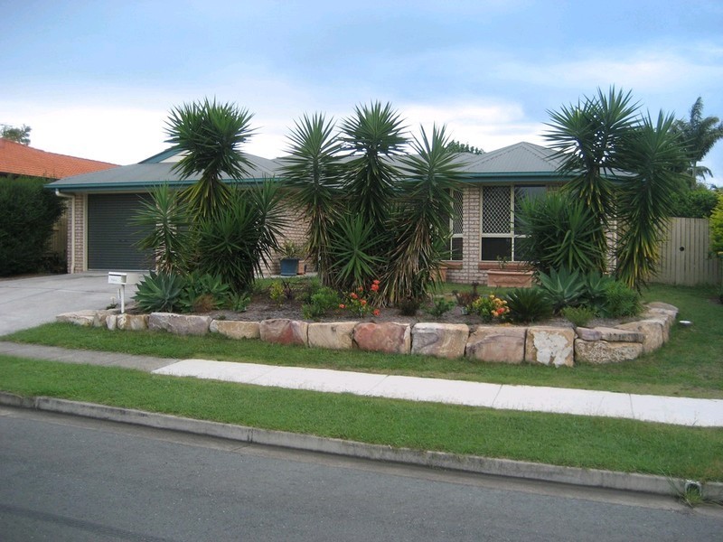 153 Edwards Street, Flinders View QLD 4305