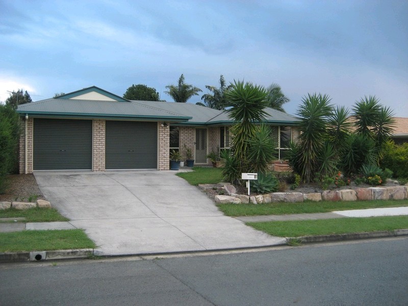 153 Edwards Street, Flinders View QLD 4305
