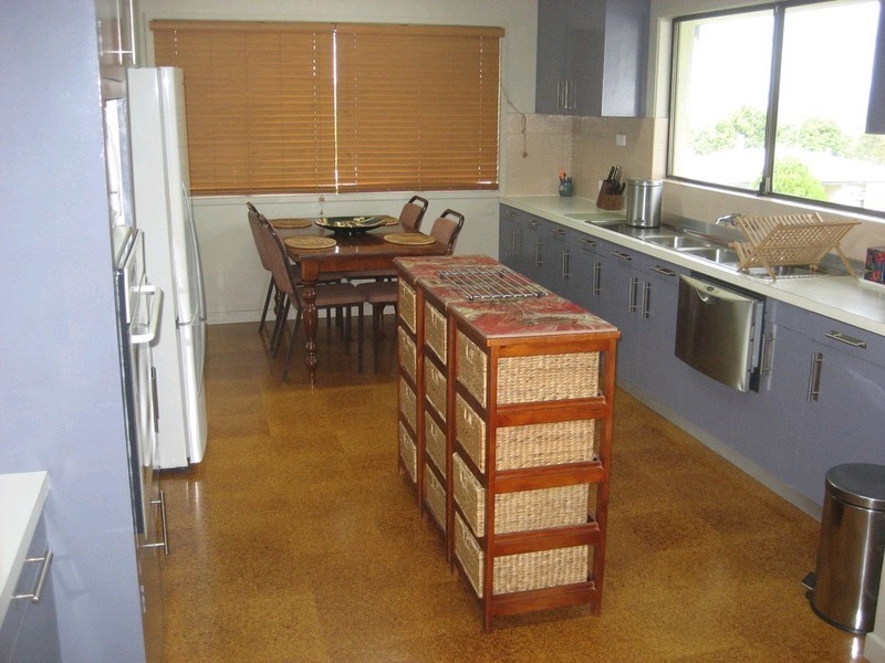 85 Whitehill Road, Eastern Heights QLD 4305