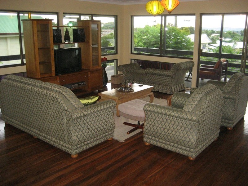 85 Whitehill Road, Eastern Heights QLD 4305