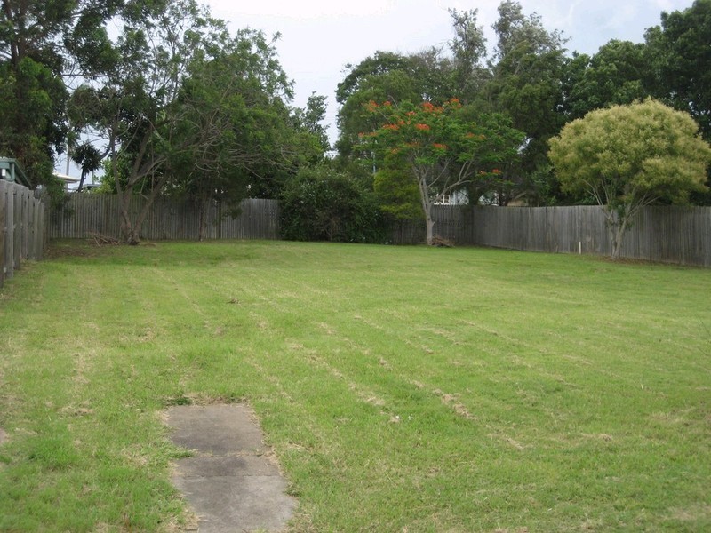 6 Denman Street, Leichhardt QLD 4305