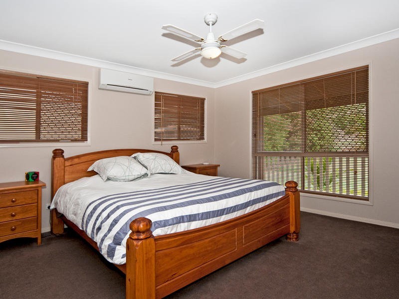 32 Leesmore Court, Deebing Heights QLD 4306