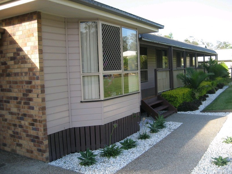 32 Leesmore Court, Deebing Heights QLD 4306