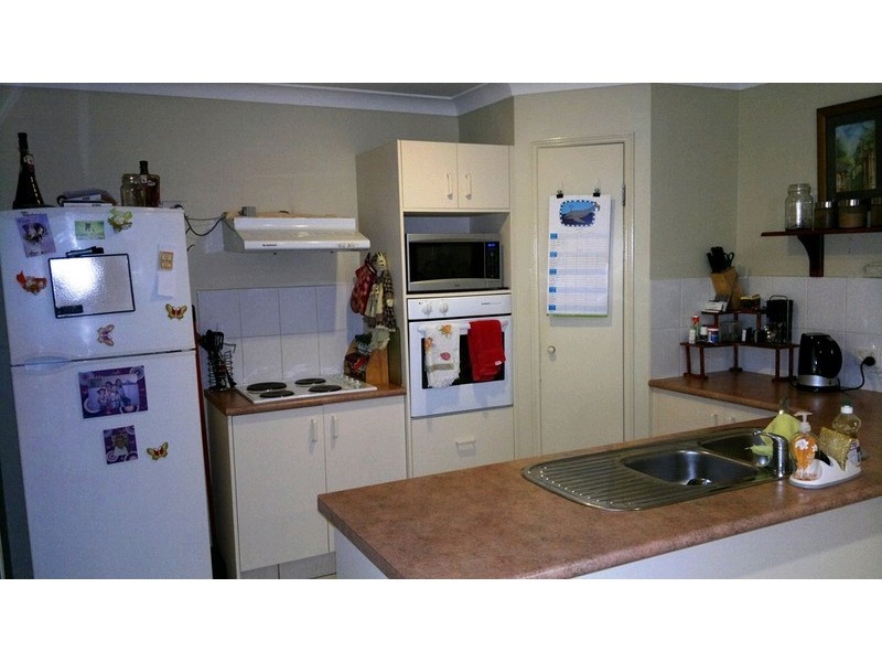 369 South Station Road, Raceview QLD 4305