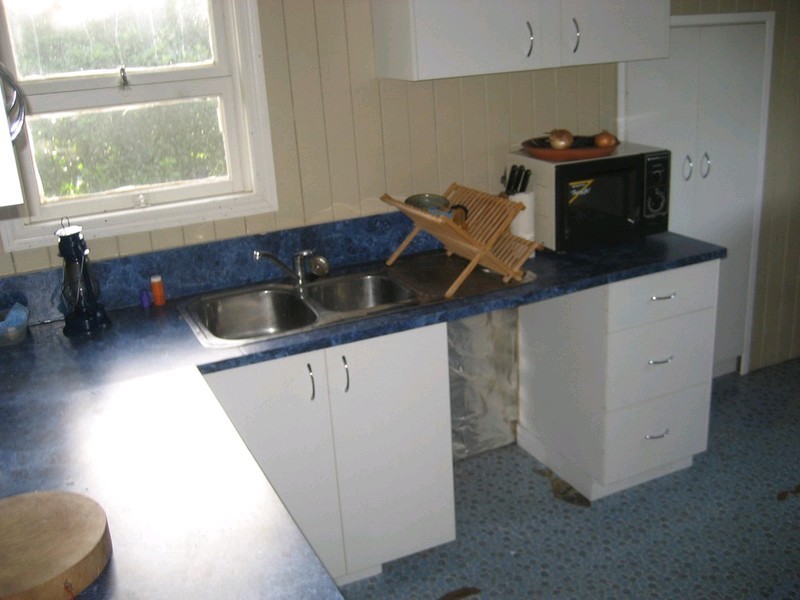 13 Berry Street, Churchill QLD 4305