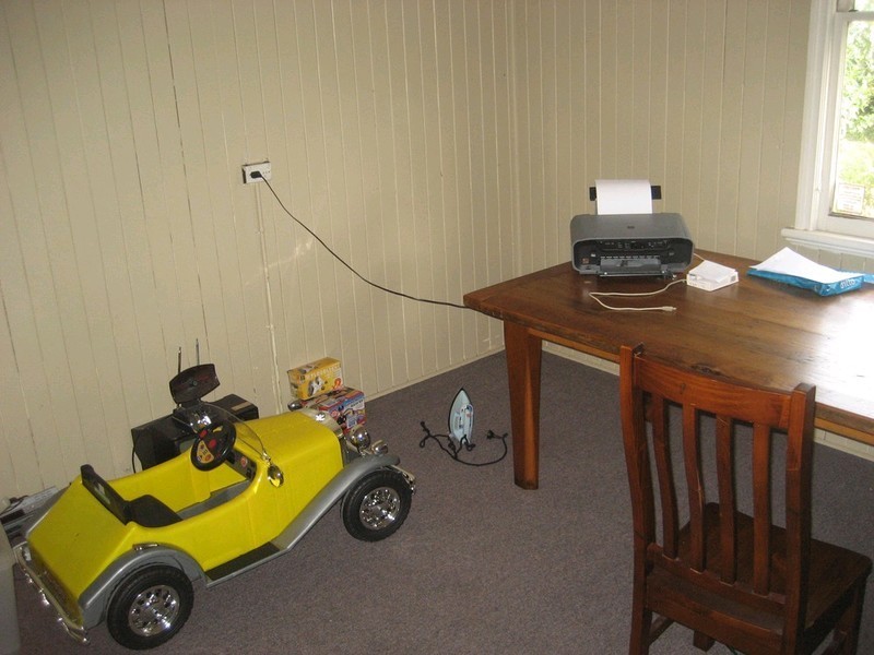 13 Berry Street, Churchill QLD 4305