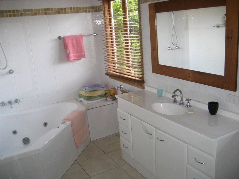 13 Berry Street, Churchill QLD 4305