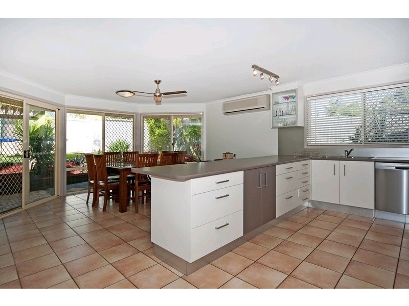 17 Tallowood Street, Yamanto QLD 4305