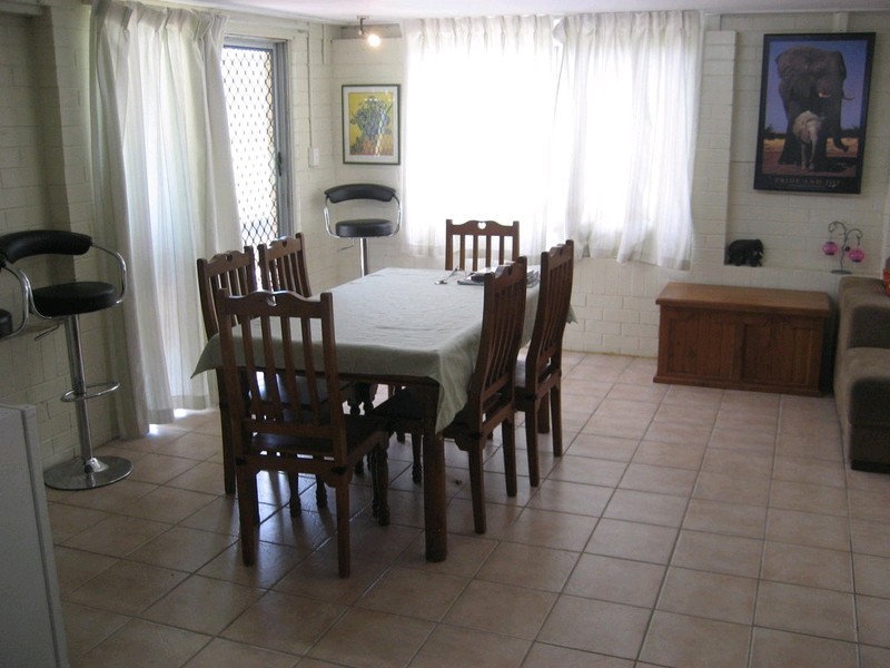 1 Murrumba Court, Flinders View QLD 4305