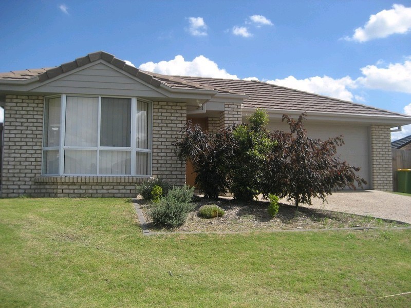 19 Pencarrow Crescent, Raceview QLD 4305