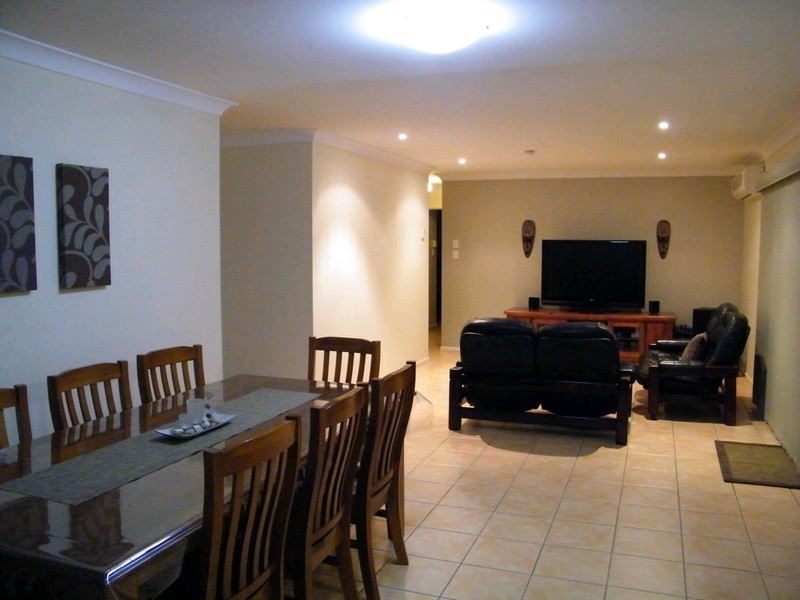 4 Le Prix Court, Yamanto QLD 4305