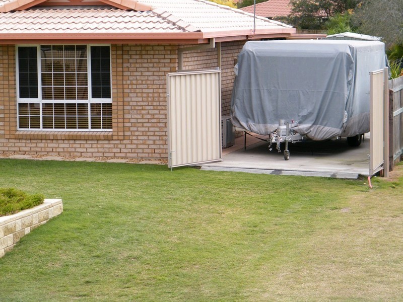 4 Le Prix Court, Yamanto QLD 4305