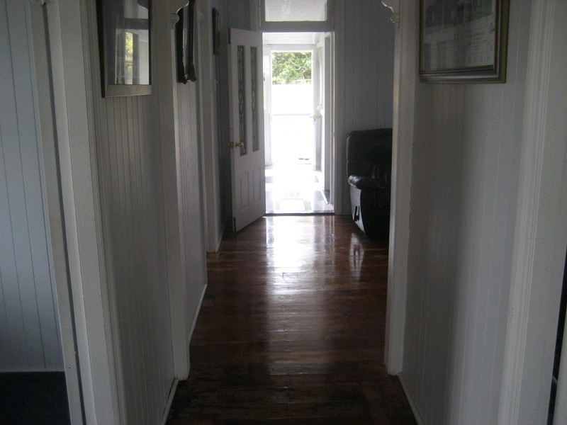 25 Alexandra Street, Booval QLD 4304