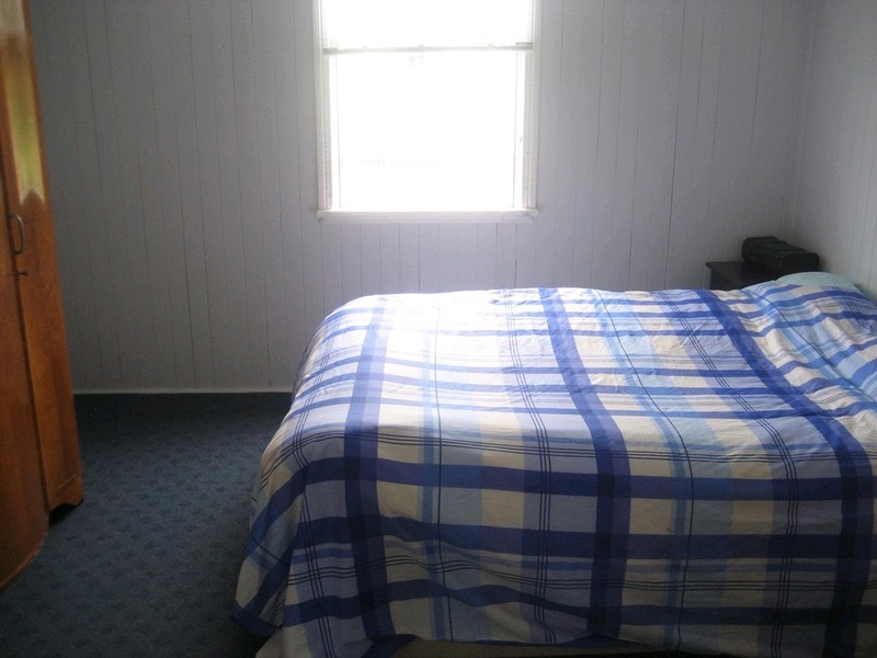 25 Alexandra Street, Booval QLD 4304