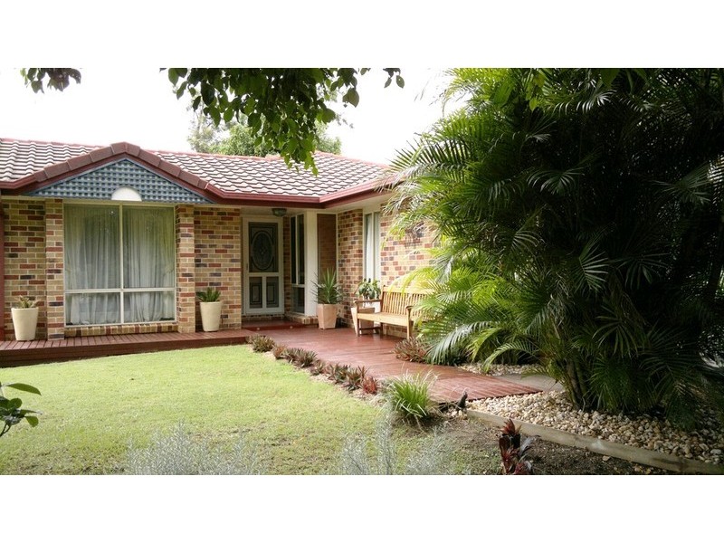 80 Jonquil Circuit, Flinders View QLD 4305