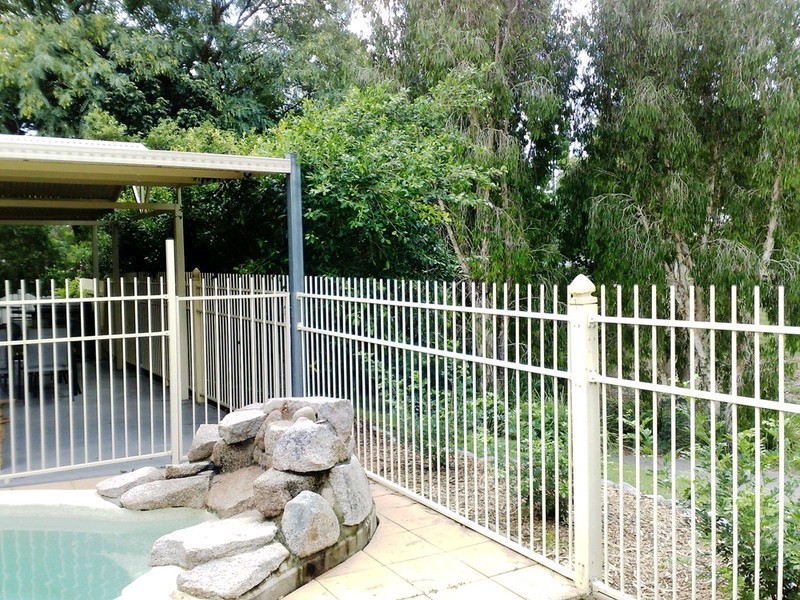 12 Elmhurst Crescent, Flinders View QLD 4305