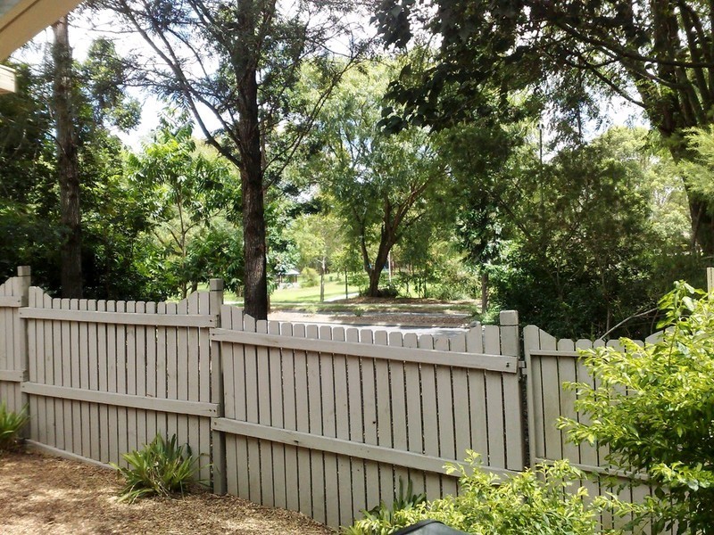12 Elmhurst Crescent, Flinders View QLD 4305
