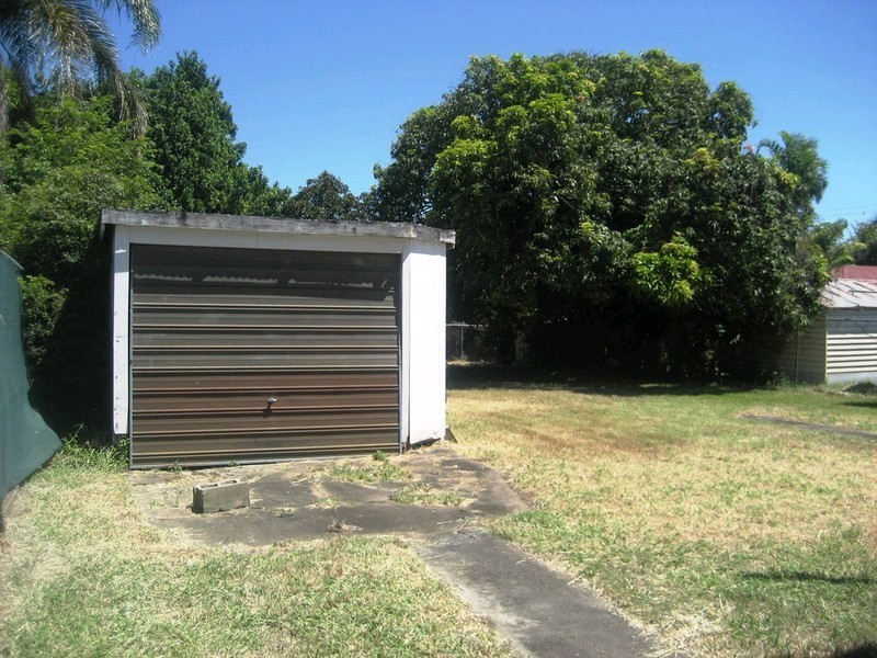 1 Cothill Road, Booval QLD 4304