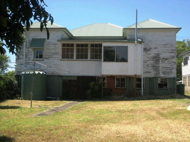 1 Cothill Road, Booval QLD 4304