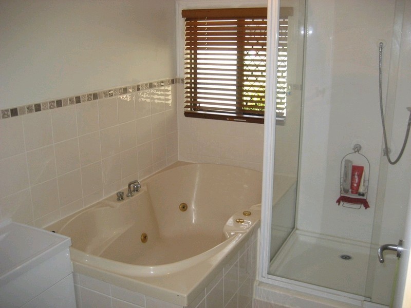 62 Grampian Place, Deebing Heights QLD 4306