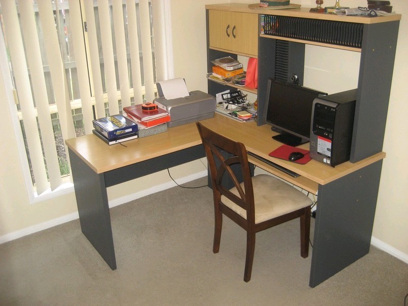 9 Hillcrest Place, Flinders View QLD 4305